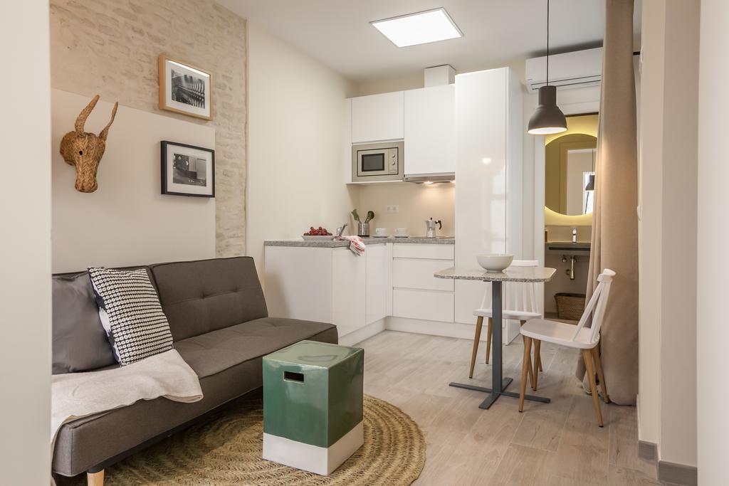 Tomas Ibarra Pool & Luxury Apartment Sevilla Exterior foto